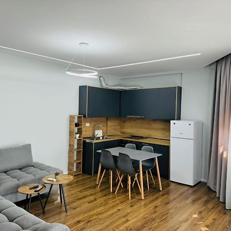Apartamente Тирана Экстерьер фото