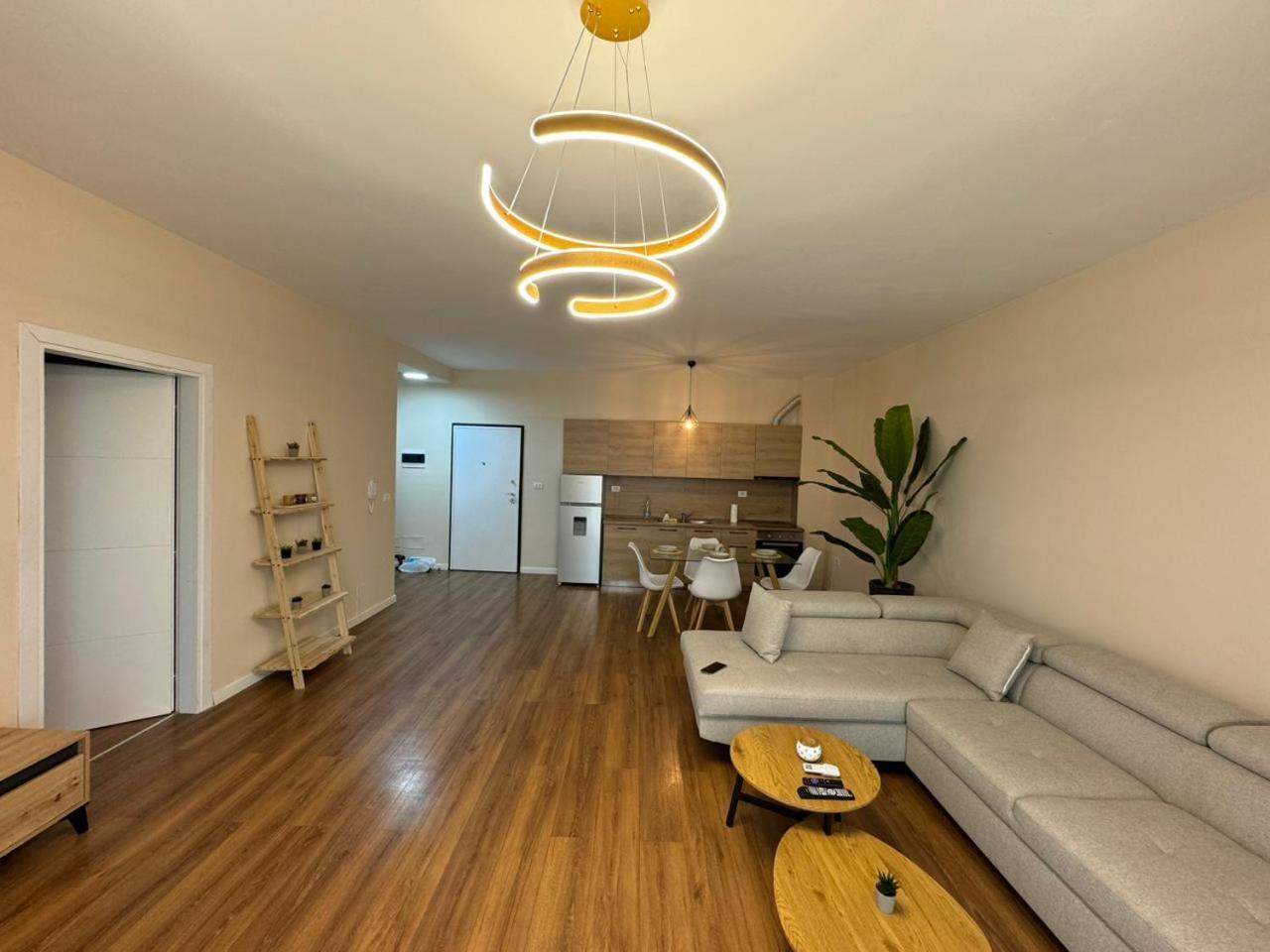Apartamente Тирана Экстерьер фото