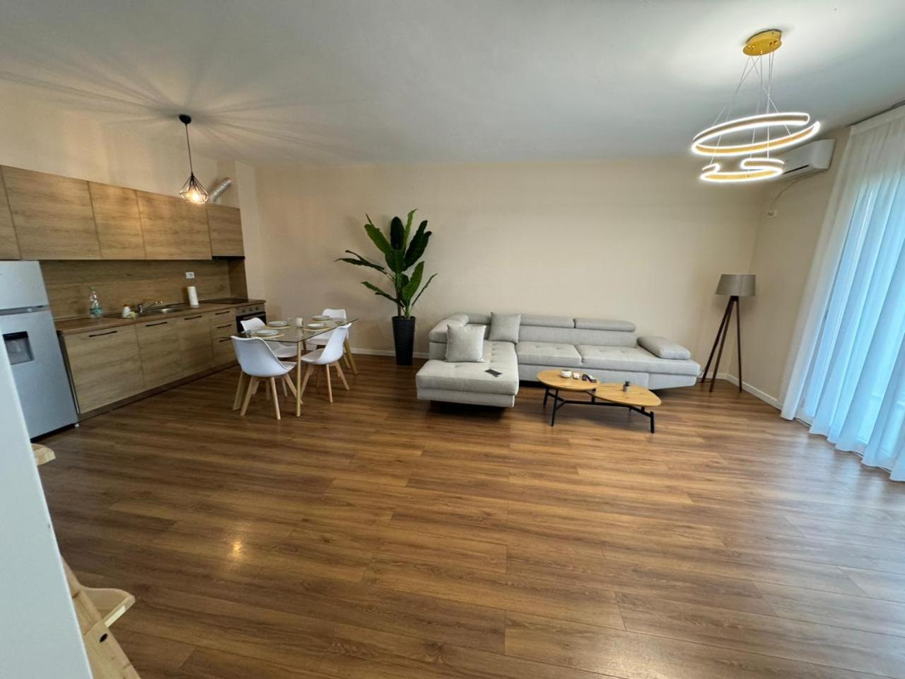 Apartamente Тирана Экстерьер фото